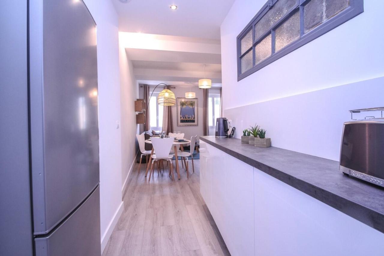 A Very Furnished Near The Beaches Appartamento